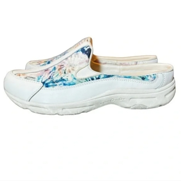 white  sneakers - Picture 4 of 6